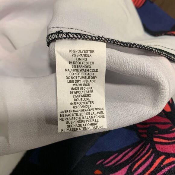 TRINA TURK Miley Bell Sleeve Floral Print Square Neck Size 2 New - Picture 7 of 7